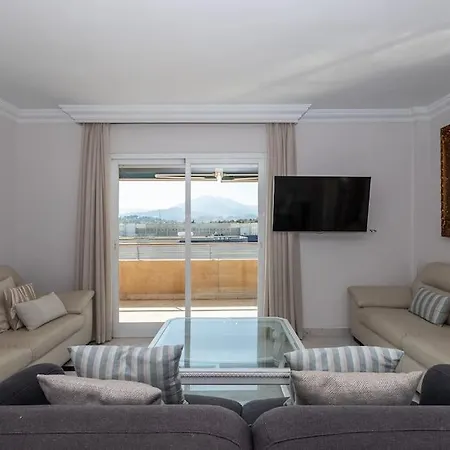 Apartment Apartamento Marina Banus Iii *